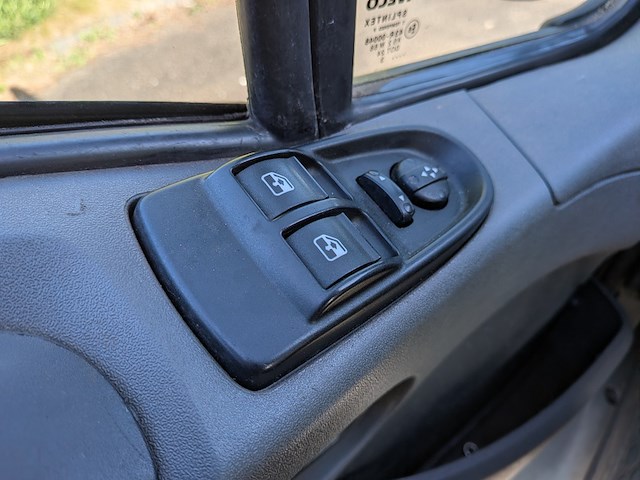 Bedrijfsauto, iveco, daily 29 l 11 d 345, 29 l 11 d 345, 2013 - afbeelding 11 van  38