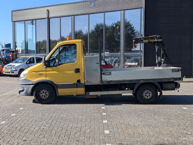 Bedrijfsauto, iveco, daily 35s14g 345 cng, 2013, met autolaadkraan, hiab 008 t - afbeelding 32 van  37