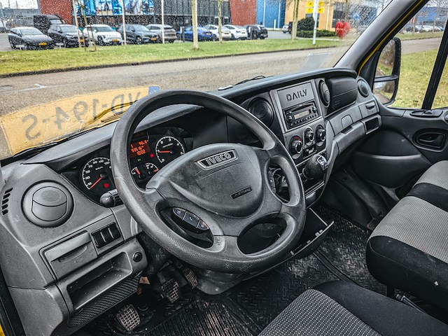 Bedrijfsauto, iveco, daily 35s14g 345 cng, 2013 - afbeelding 17 van  38