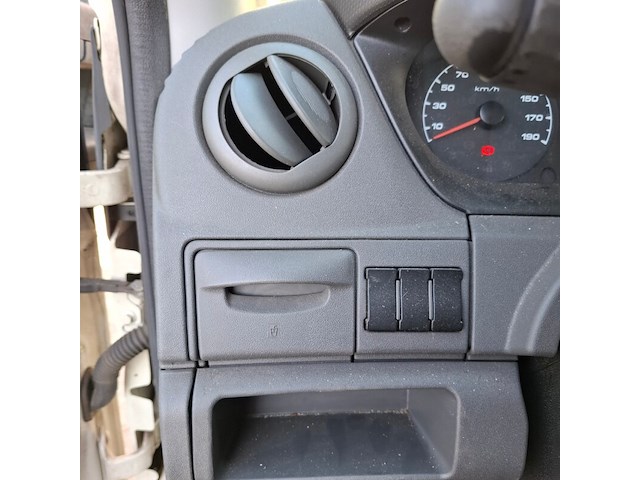 Bedrijfsauto, iveco, daily 35s17v 395 h3, 35s17v 395 h3, 2014 - afbeelding 9 van  39