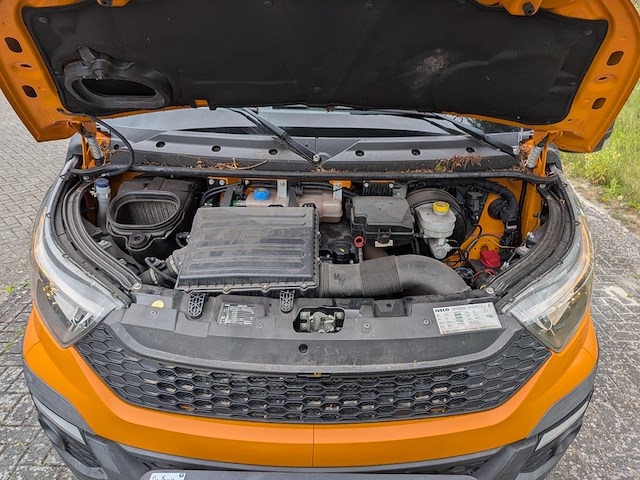 Bedrijfsauto, iveco, daily 50c15 3.0 345, 2014 - afbeelding 27 van  35