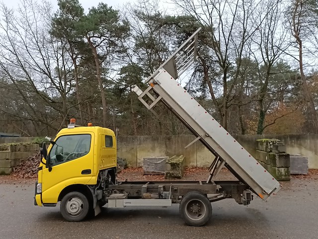 Bedrijfsauto kipper toyota, dyna 3.0 d-4d, bouwjaar 2010 - afbeelding 16 van  28