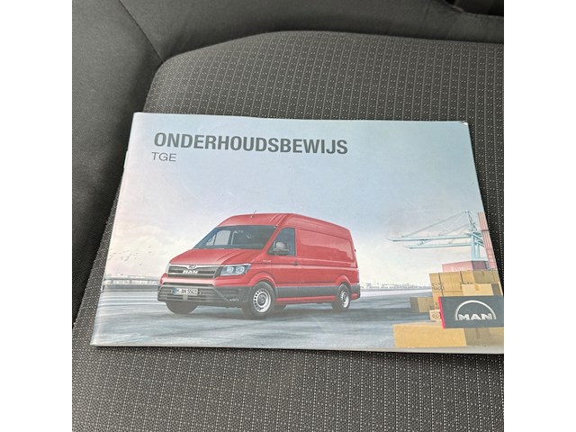 Bedrijfsauto, man, tge, grijs, 2018 - afbeelding 30 van  43