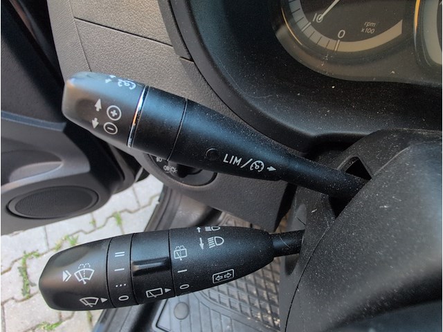 Bedrijfsauto, mercedes-benz, citan 111 cdi blueefficiency, 2018 - afbeelding 19 van  33