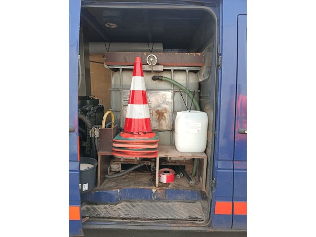Bedrijfsauto, mercedes-benz, sprinter 311 cdi met hogedrukreiniger dibo, 311 cdi 2.2 300, 2000 - afbeelding 17 van  33