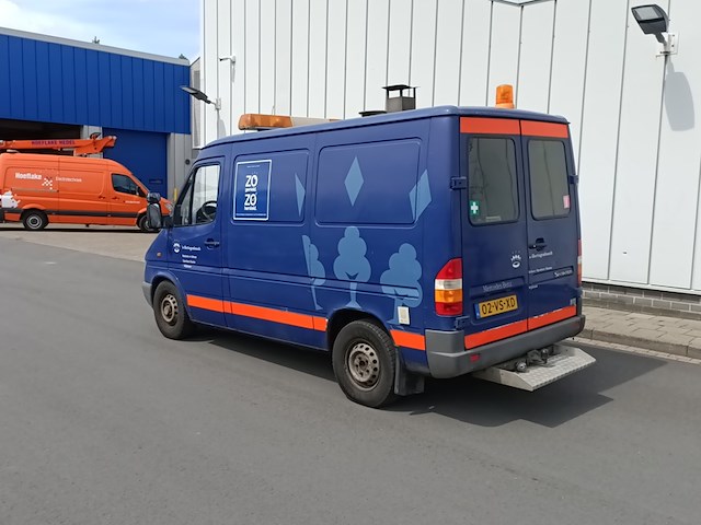 Bedrijfsauto, mercedes-benz, sprinter 311 cdi met hogedrukreiniger dibo, 311 cdi 2.2 300, 2000 - afbeelding 12 van  33