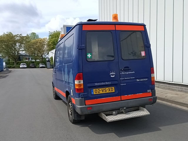 Bedrijfsauto, mercedes-benz, sprinter 311 cdi met hogedrukreiniger dibo, 311 cdi 2.2 300, 2000 - afbeelding 23 van  33