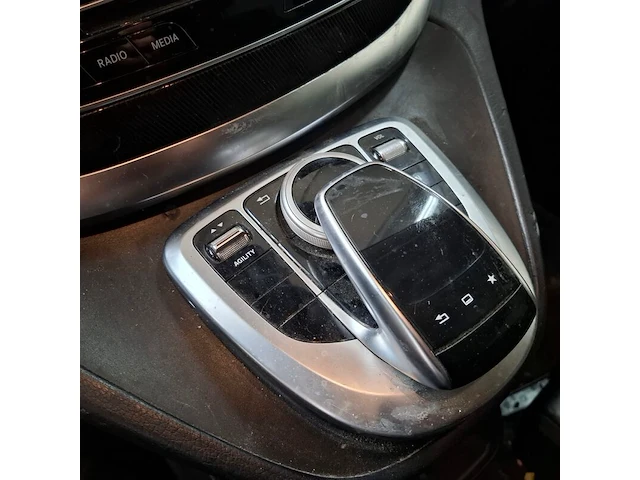 Bedrijfsauto, mercedes-benz, v-klasse, 2017 - afbeelding 42 van  70