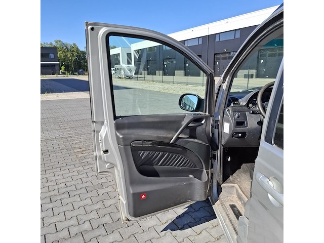 Bedrijfsauto, mercedes-benz, viano, 3.0 cdi dc ambiente lang, grijs / chroom, 2008 - afbeelding 26 van  84
