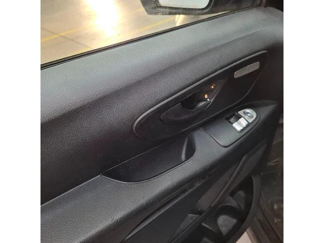 Bedrijfsauto, mercedes-benz, vito, 2017 - afbeelding 36 van  87