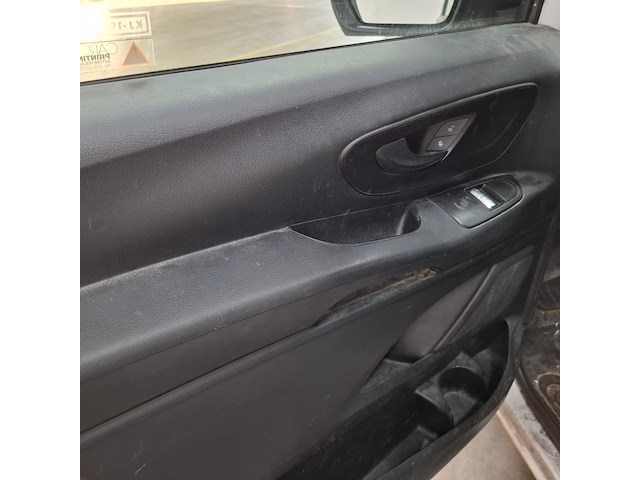 Bedrijfsauto, mercedes-benz, vito, 2018 - afbeelding 35 van  70