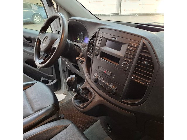 Bedrijfsauto, mercedes-benz, vito, 2018 - afbeelding 51 van  70