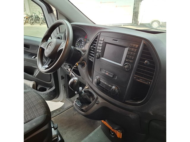 Bedrijfsauto, mercedes-benz, vito, 2019 - afbeelding 48 van  65