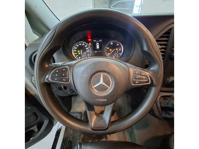 Bedrijfsauto, mercedes benz, vito, 2019 - afbeelding 39 van  77