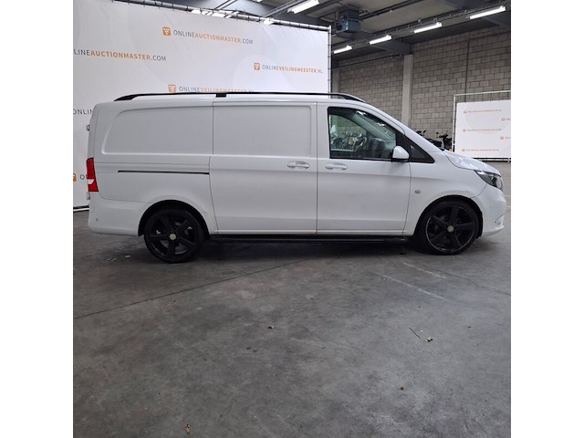 Bedrijfsauto, mercedes benz, vito, 2019 - afbeelding 34 van  77