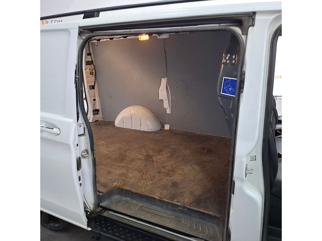 Bedrijfsauto, mercedes benz, vito, 2019 - afbeelding 51 van  77