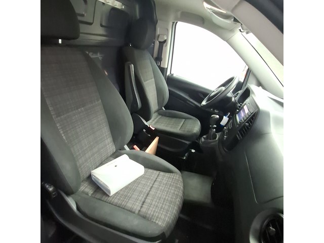 Bedrijfsauto, mercedes-benz, vito, 2020 - afbeelding 24 van  36