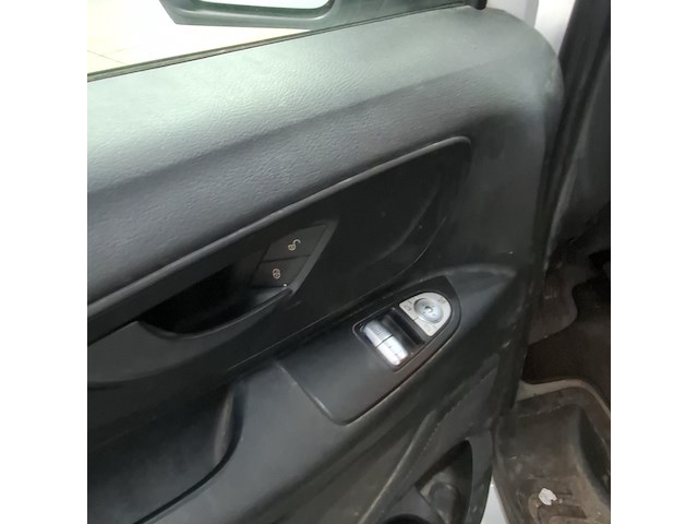 Bedrijfsauto, mercedes benz, vito - afbeelding 2 van  42