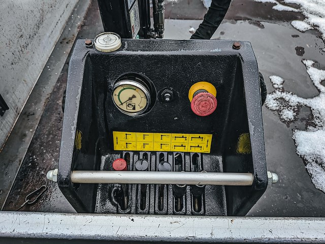 Bedrijfsauto met autolaadkraan ford, transit 300m 2.2 tdci ambiente dc, bouwjaar 2012 - afbeelding 18 van  38