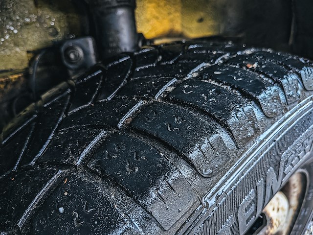 Bedrijfsauto met autolaadkraan ford, transit 300m 2.2 tdci ambiente dc, bouwjaar 2012 - afbeelding 26 van  38