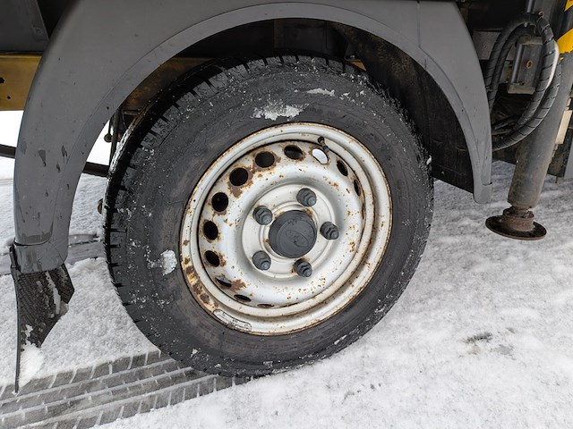 Bedrijfsauto met autolaadkraan, ford, transit 310 2.2 tdci l2h1 dc ambiente, 2015 - afbeelding 10 van  35