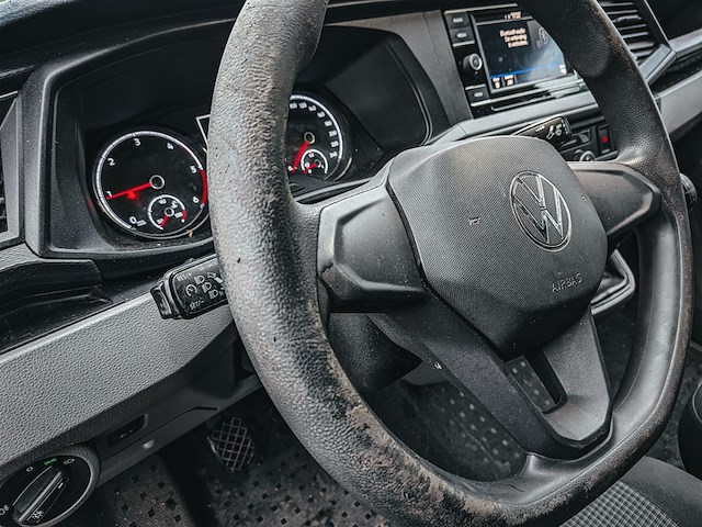 Bedrijfsauto met glasresteel volkswagen, transporter 2.0 tdi l1h1 26 economy business, bouwjaar 2020 - afbeelding 14 van  30