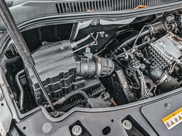 Bedrijfsauto met glasresteel volkswagen, transporter 2.0 tdi l1h1 26 economy business, bouwjaar 2020 - afbeelding 20 van  30