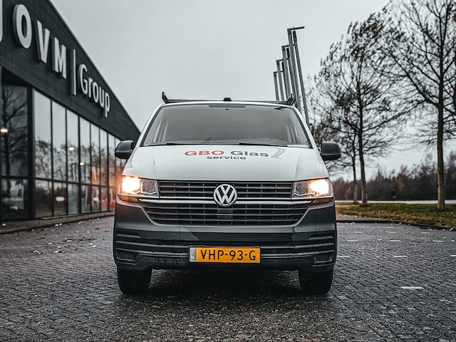 Bedrijfsauto met glasresteel volkswagen, transporter 2.0 tdi l1h1 26 economy business, bouwjaar 2020 - afbeelding 29 van  30