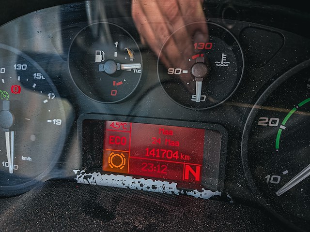 Bedrijfsauto met kipfunctie & autolaadkraan, iveco, daily 35c13d 2.3 345, 2016 - afbeelding 24 van  39