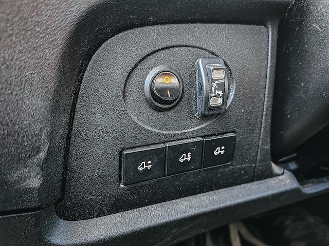 Bedrijfsauto met kipfunctie & autolaadkraan, iveco, daily 35c13d 2.3 345, 2016 - afbeelding 26 van  39