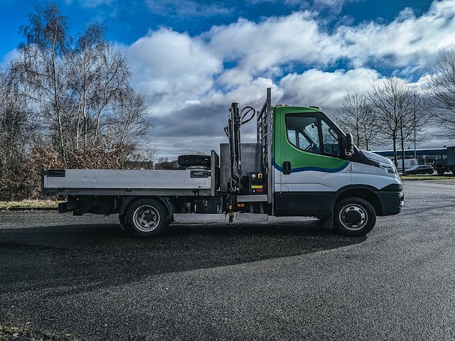 Bedrijfsauto met kipfunctie & autolaadkraan, iveco, daily 35c13d 2.3 345, 2016 - afbeelding 36 van  39