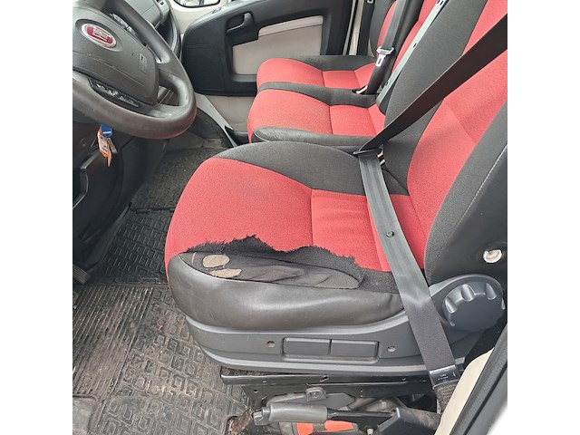 Bedrijfsauto met kipfunctie, fiat, ducato 35h 2.3 multijet l3h1 dc, 2014, fiat, ducato 35h 2.3 multijet l3h1 dc, 2014 - afbeelding 26 van  56