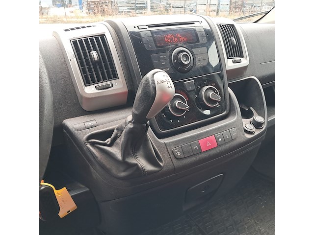 Bedrijfsauto met kipfunctie, fiat, ducato 35h 2.3 multijet l3h1 dc, 2014, fiat, ducato 35h 2.3 multijet l3h1 dc, 2014 - afbeelding 35 van  56