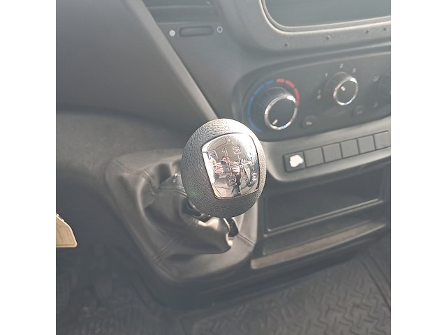 Bedrijfsauto met kipfunctie, iveco, daily, 35s14n 3.0 345, 2016 - afbeelding 28 van  45