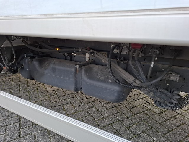 Bedrijfsauto met koelinstallatie, iveco, daily be-combi 3500plus, 2021 - afbeelding 32 van  51