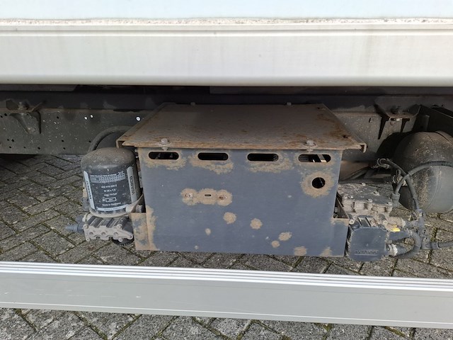 Bedrijfsauto met koelinstallatie, iveco, daily be-combi 3500plus, 2021 - afbeelding 47 van  51