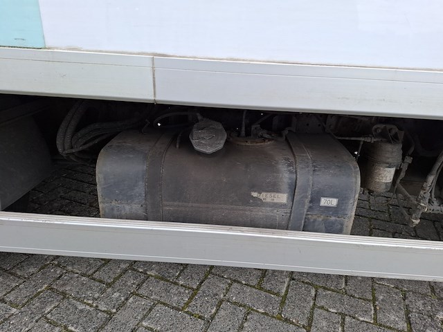 Bedrijfsauto met koelinstallatie, mitsubishi / fuso, canter 3c13 3.0 di 340, 2015 - afbeelding 36 van  51