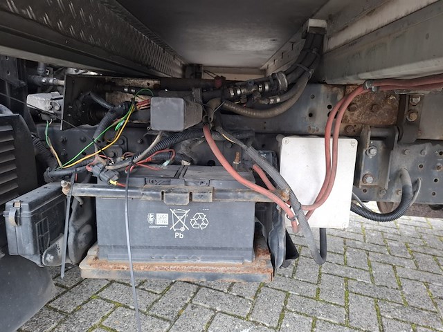 Bedrijfsauto met koelinstallatie, mitsubishi / fuso, canter 3c13 3.0 di 340, 2015 - afbeelding 39 van  51
