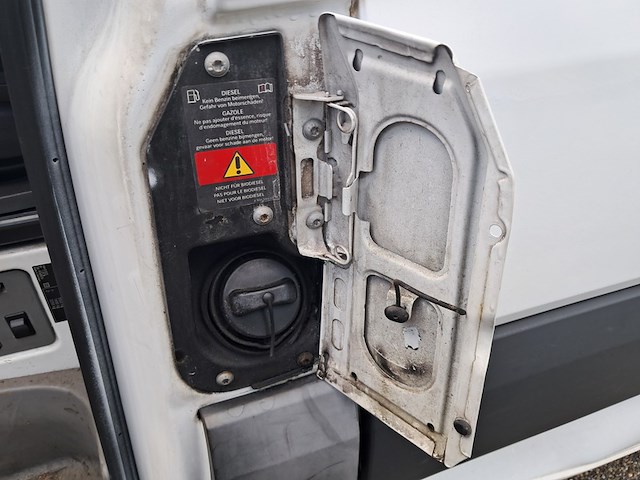 Bedrijfsauto met laadklep, mercedes-benz, sprinter, 2012 - afbeelding 5 van  70