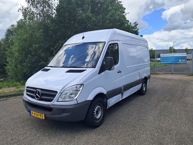 Bedrijfsauto met laadklep, mercedes-benz, sprinter, 2012 - afbeelding 1 van  70