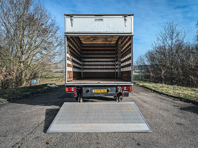 Bedrijfsauto met laadklep, mercedes-benz, sprinter 313 2.2 cdi 432 hd, 2012 - afbeelding 26 van  39