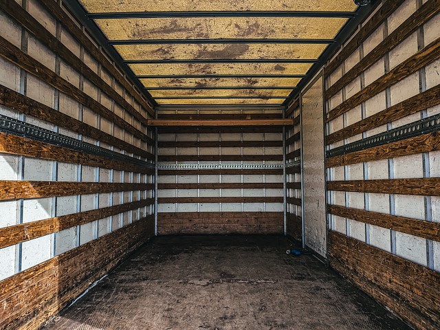 Bedrijfsauto met laadklep, mercedes-benz, sprinter 313 2.2 cdi 432 hd, 2012 - afbeelding 28 van  39