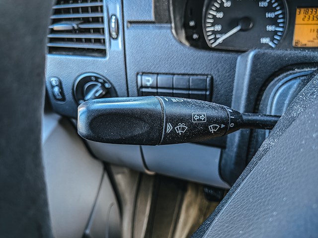 Bedrijfsauto met laadklep, mercedes-benz, sprinter 313 2.2 cdi 432 hd, 2012 - afbeelding 19 van  37
