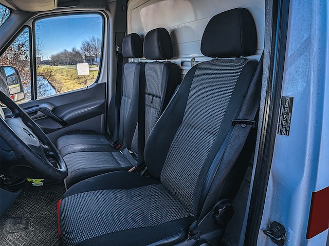 Bedrijfsauto met laadklep, mercedes-benz, sprinter 313 2.2 cdi 432 hd, 2012 - afbeelding 24 van  37
