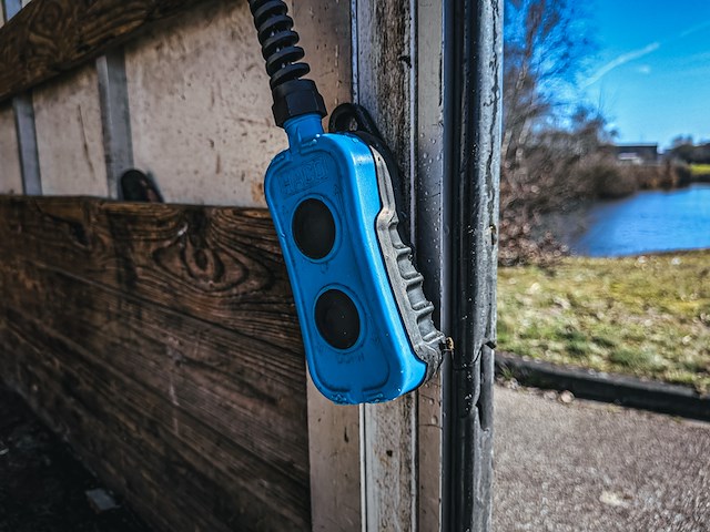 Bedrijfsauto met laadklep, mercedes-benz, sprinter 313 2.2 cdi 432 hd, 2012 - afbeelding 28 van  37