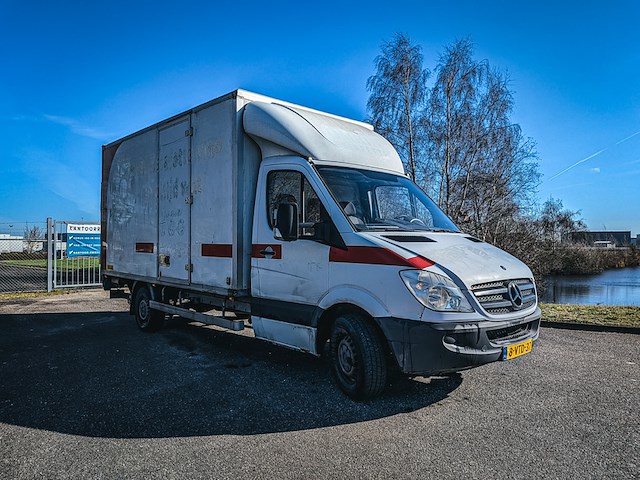 Bedrijfsauto met laadklep, mercedes-benz, sprinter 313 2.2 cdi 432 hd, 2012 - afbeelding 35 van  37