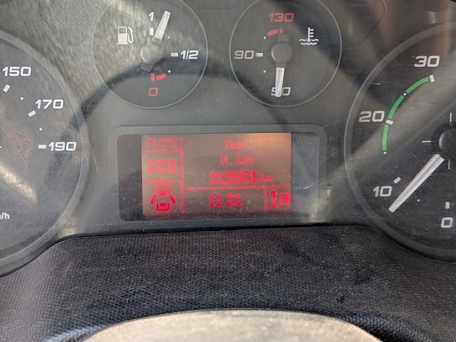Bedrijfsauto met laadkraan en kipperbak, iveco, 50c17, 2015 - afbeelding 7 van  64