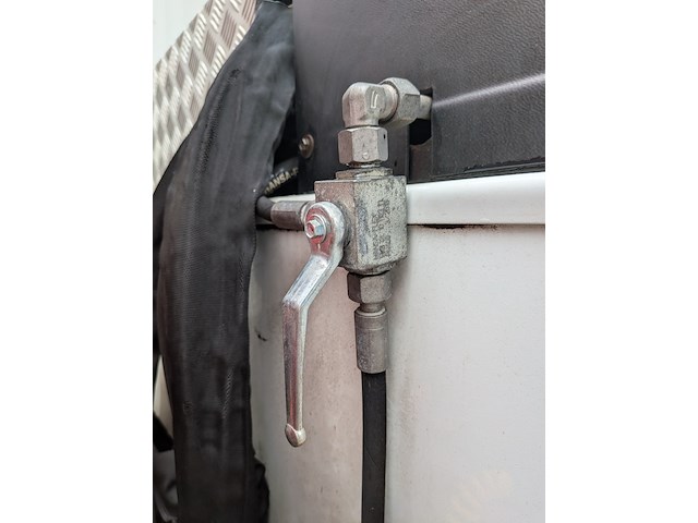 Bedrijfsauto met laadkraan en kipperbak, iveco, 50c17, 2015 - afbeelding 31 van  64