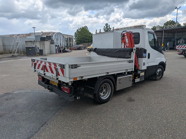 Bedrijfsauto met laadkraan en kipperbak, iveco, 50c17, 2015 - afbeelding 45 van  56