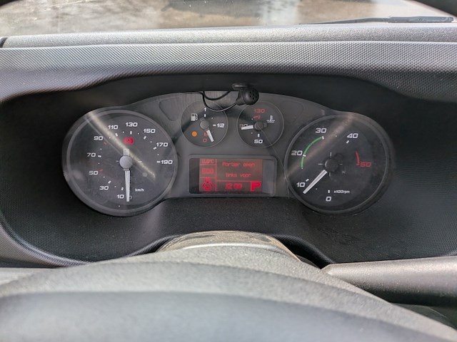 Bedrijfsauto met laadkraan en kipperbak, iveco, 50c17, 2015 - afbeelding 4 van  70